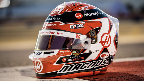 ケビン・マグヌッセンの2023年F1ヘルメット（BELL製ヘルメット）