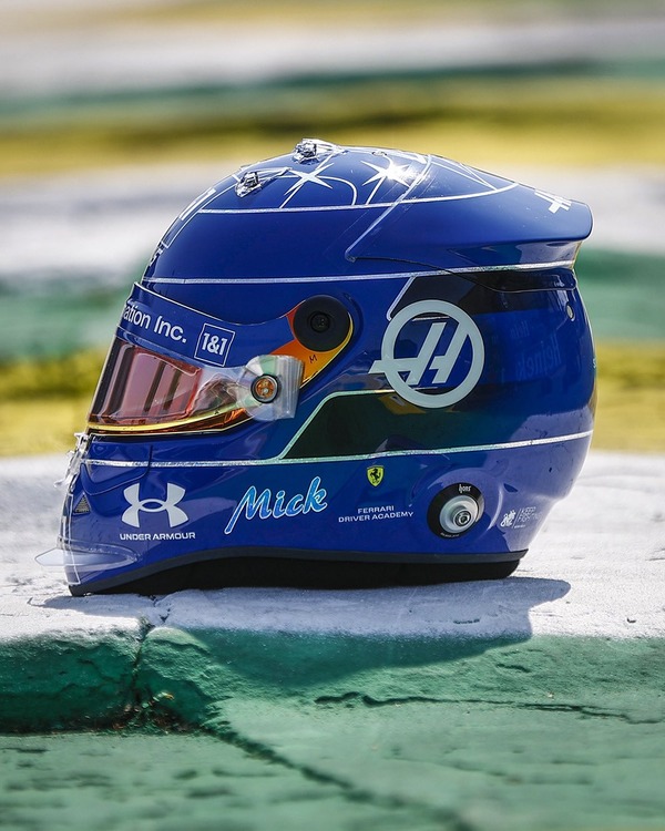 ミック・シューマッハ(ハース)2022年F1サンパウロGP用のヘルメットデザイン