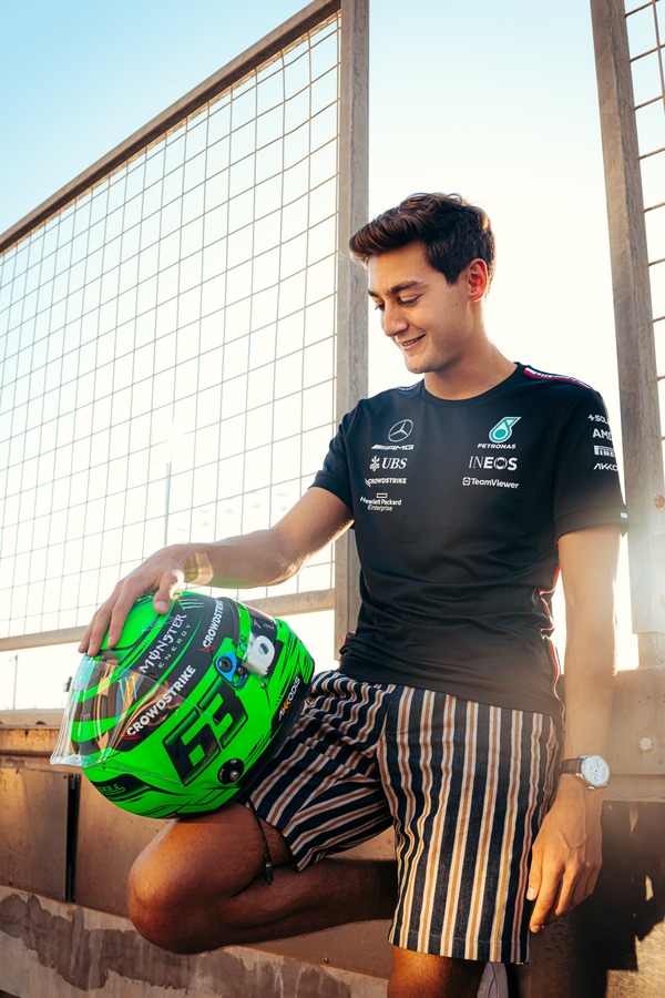 ジョージ・ラッセル 2023年F1ヘルメット（BELL製ヘルメット）開幕戦バーレーンGP仕様