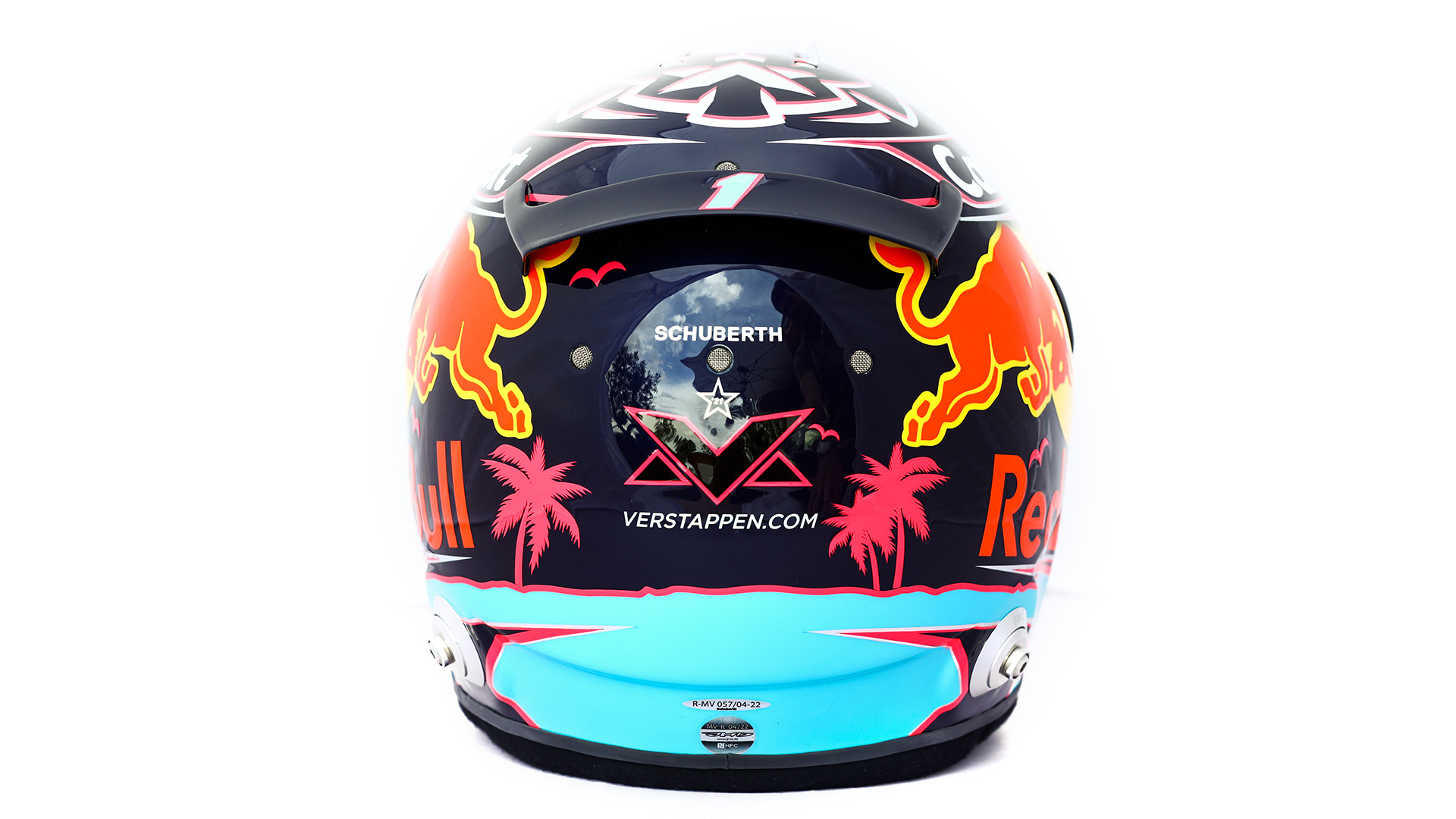 マックス・フェルスタッペン、マイアミ仕様のヘルメット : F1通信jp マックス・フェルスタッペン、マイアミ仕様のヘルメット : F1通信jp