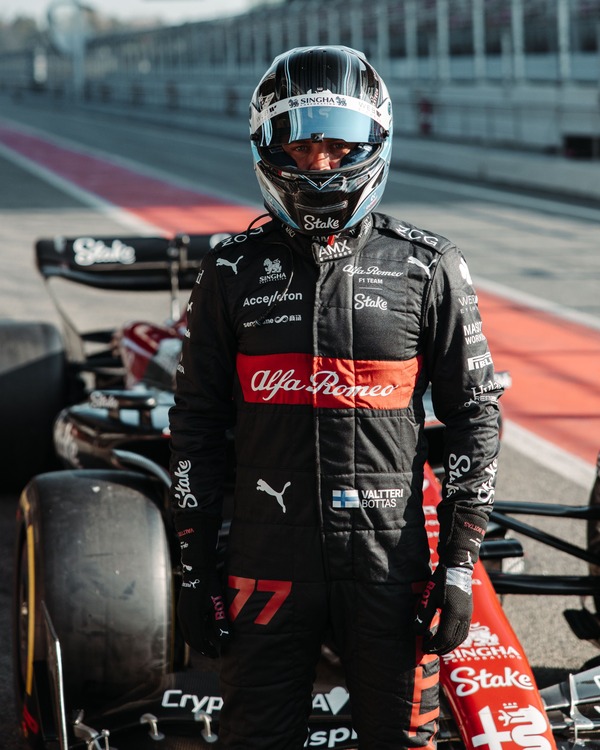 バルテリ・ボッタス 2023年F1ヘルメット Stilo（スティーロ）製ヘルメット
