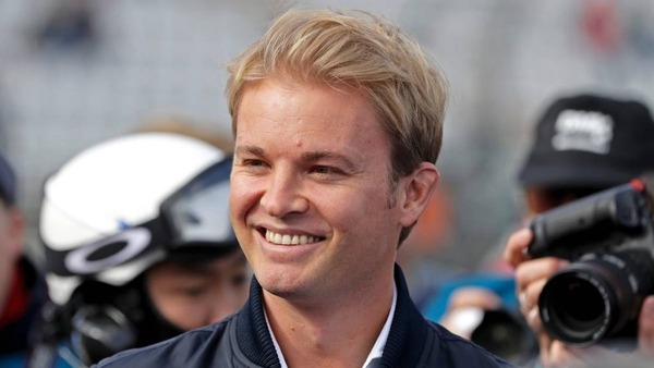 ハミルトン対フェルスタッペン、F1の世代交代バトルに対するニコ