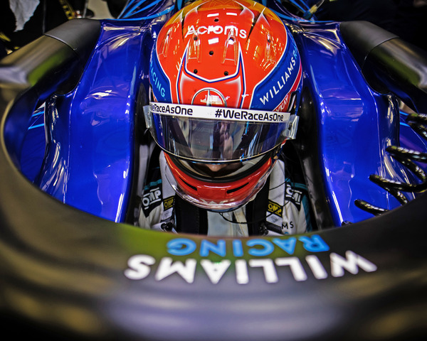 ジョージ・ラッセル（ウィリアムズ）2021年F1ヘルメット