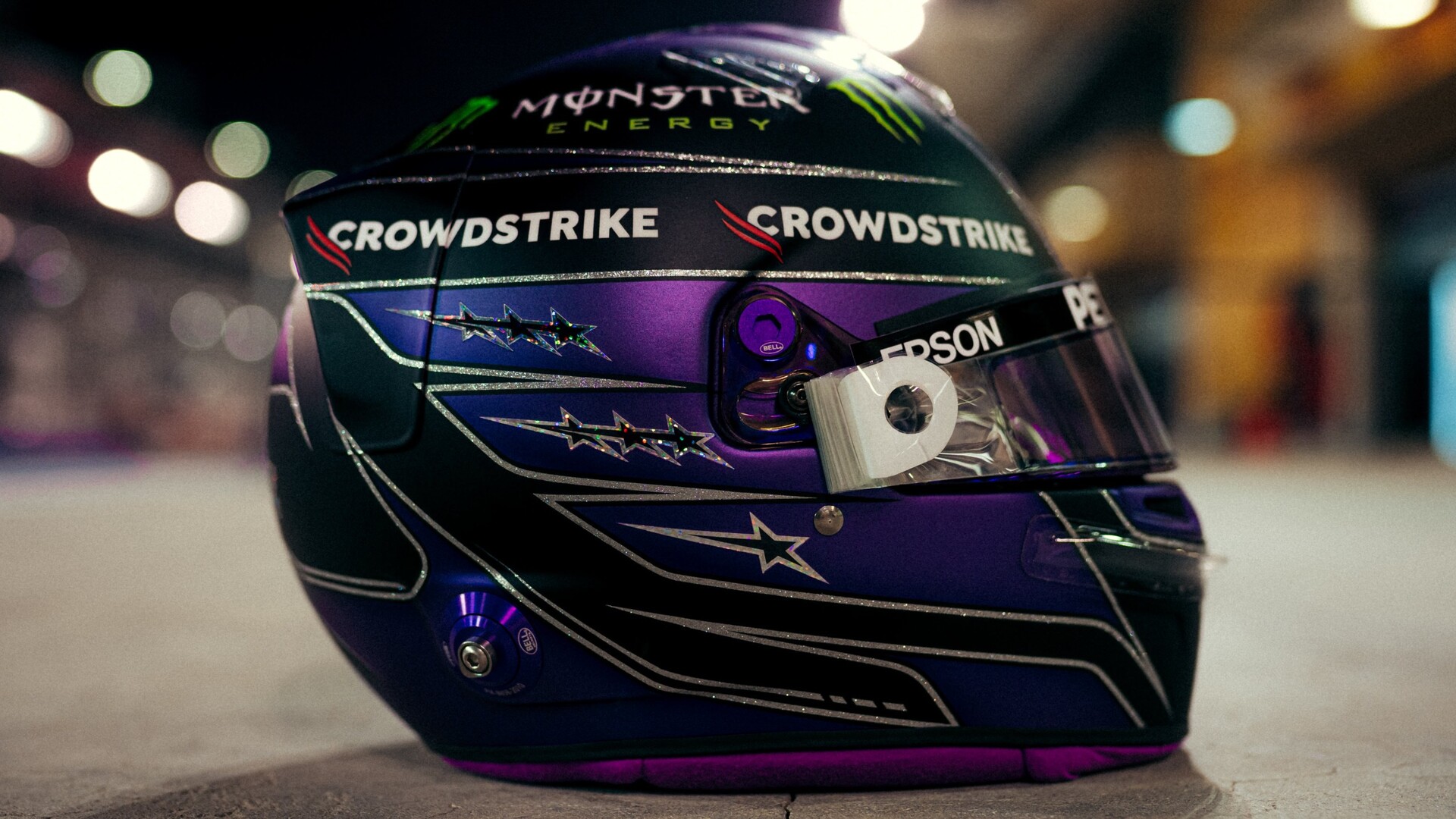 ルイス・ハミルトン 2021年F1ヘルメット写真 : F1通信jp ルイス・ハミルトン 2021年F1ヘルメット写真 : F1通信jp