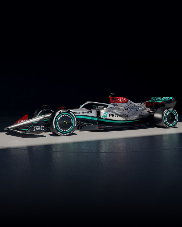 メルセデスW13:2022年F1マシン