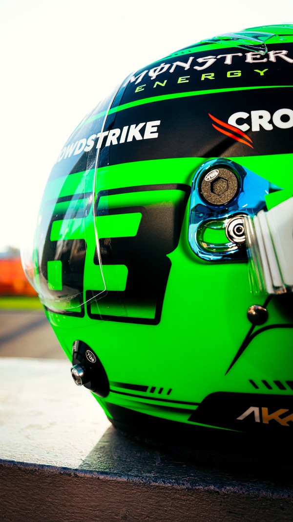 ジョージ・ラッセル 2023年F1ヘルメット（BELL製ヘルメット）開幕戦バーレーンGP仕様