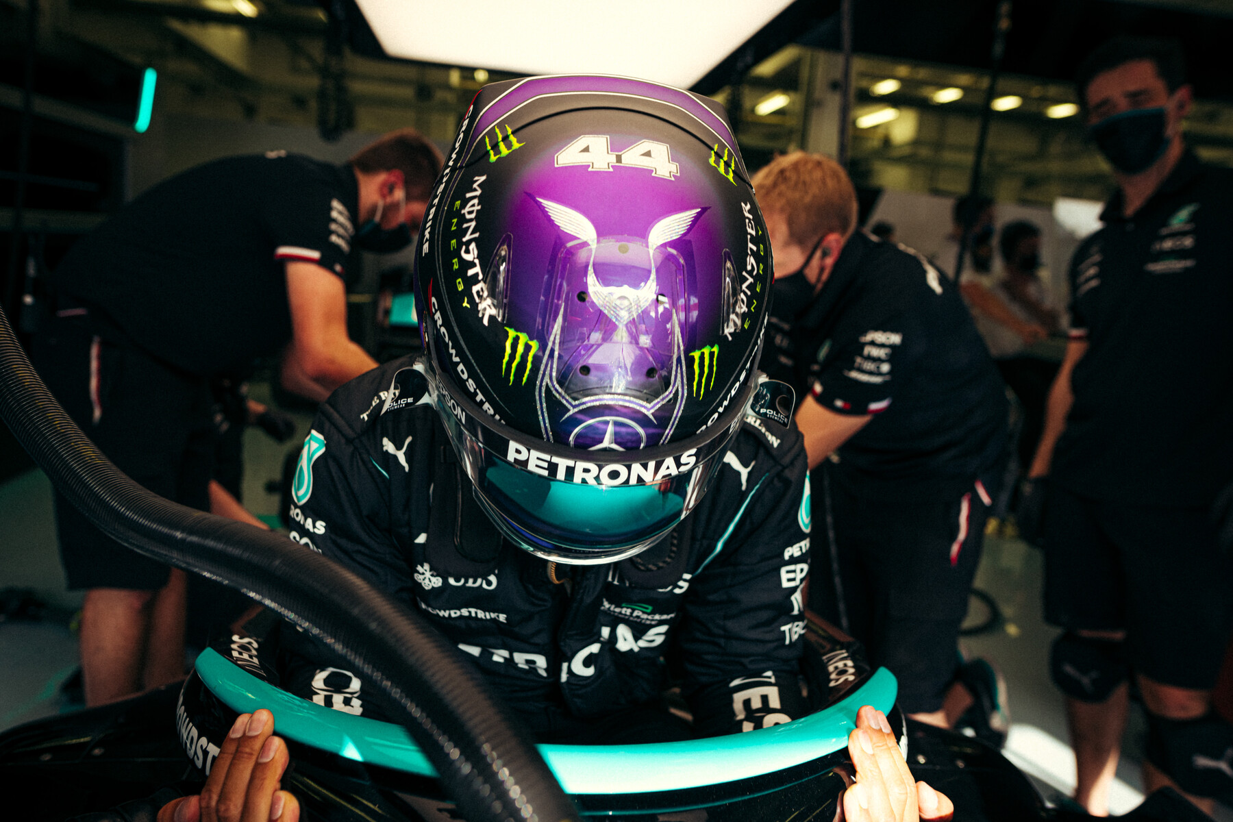 ルイス・ハミルトン 2021年F1ヘルメット写真 : F1通信jp ルイス・ハミルトン 2021年F1ヘルメット写真 : F1通信jp