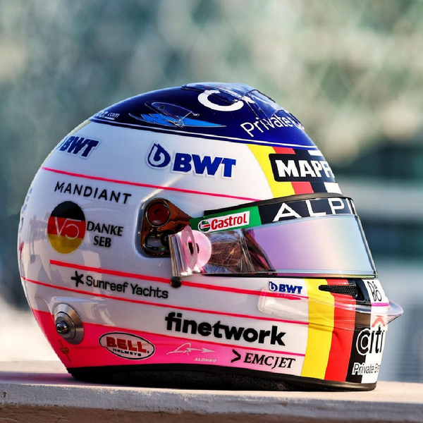 フェルナンド・アロンソ「アルピーヌでの最終戦」：2022年F1アブダビGP用のヘルメットデザイン