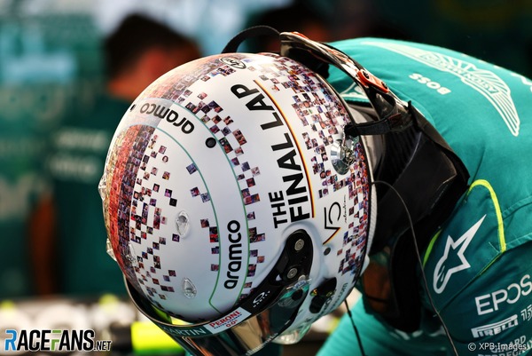 セバスチャン・ベッテル「F1ラストデザイン」2022年F1アブダビGP用ヘルメットデザイン