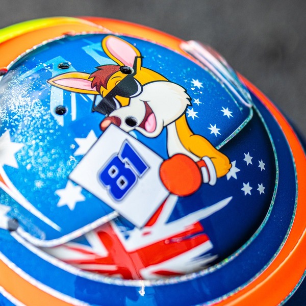 オスカー・ピアストリのヘルメット：2023年F1オーストラリアGP仕様（BELL製ヘルメット）
