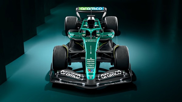 アストンマーティンAMR25