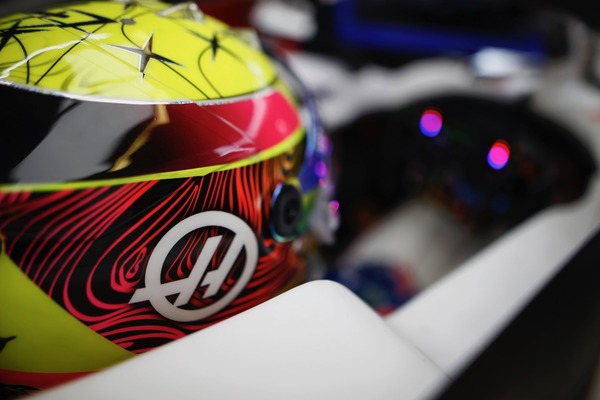 ミック・シューマッハ(ハース)2022年F1メキシコGP用のヘルメットデザイン