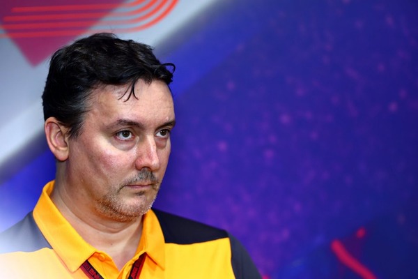 ジェイムズ・キーはアップグレードを「いくつかコンセプトを変更」を伴う「論理的なステップ」と呼んだ