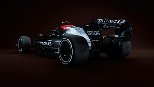 2022年F1マシンに描かれたメルセデスの2021年カラーリング