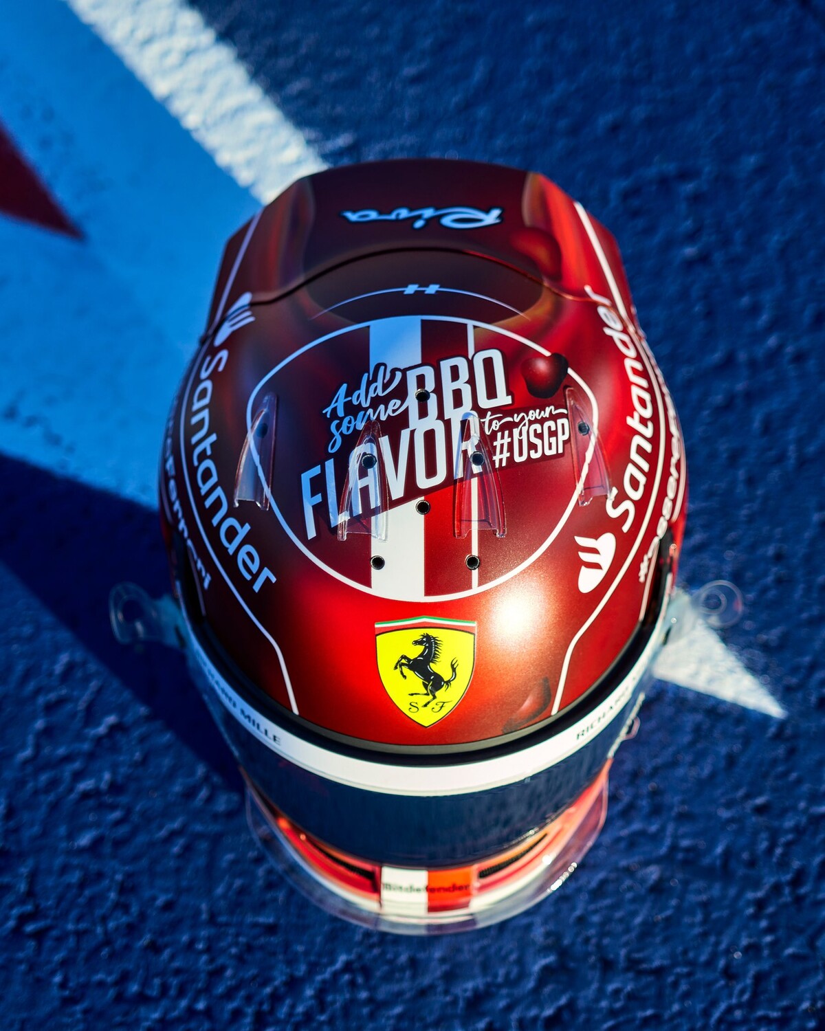 シャルル・ルクレール、アメリカ仕様のヘルメット : F1通信jp シャルル・ルクレール、アメリカ仕様のヘルメット : F1通信jp