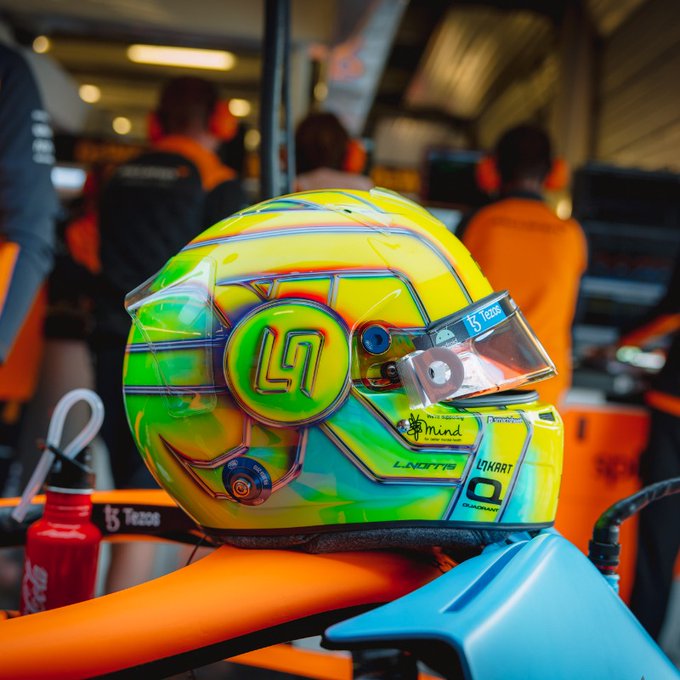 ランド・ノリス、イギリス仕様のヘルメット : F1通信jp ランド・ノリス、イギリス仕様のヘルメット : F1通信jp