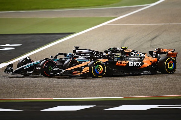 ラッセルは終盤、何とかノリスを抑え込んだ:2025年F1バーレーンGP