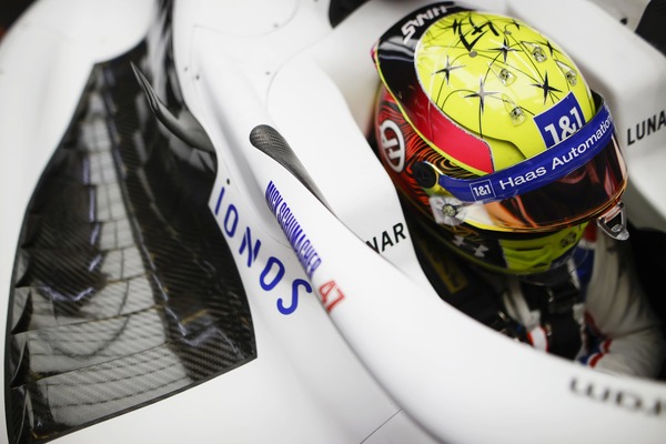 ミック・シューマッハ(ハース)2022年F1メキシコGP用のヘルメットデザイン