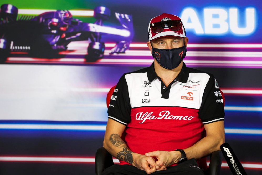 F1マクラーレンメルセデスキミ・ライコネンポロシャツ