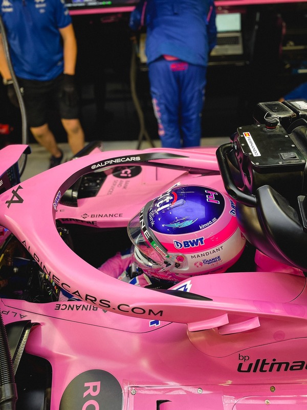 フェルナンド・アロンソ 2022年F1ヘルメット