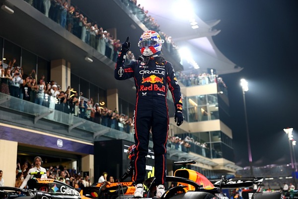 マックス・フェルスタッペン、ポール獲得！：2025年F1アブダビGP