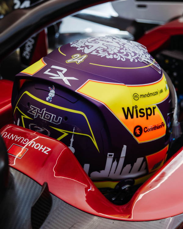 周冠宇 2023年F1ヘルメット（BELL製ヘルメット）