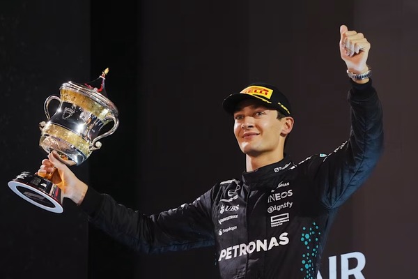 ラッセルは2025年開幕から4戦で3度目の表彰台に立った:2025年F1バーレーンGP