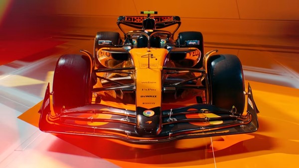 マクラーレンの2025年F1マシンカラーリング