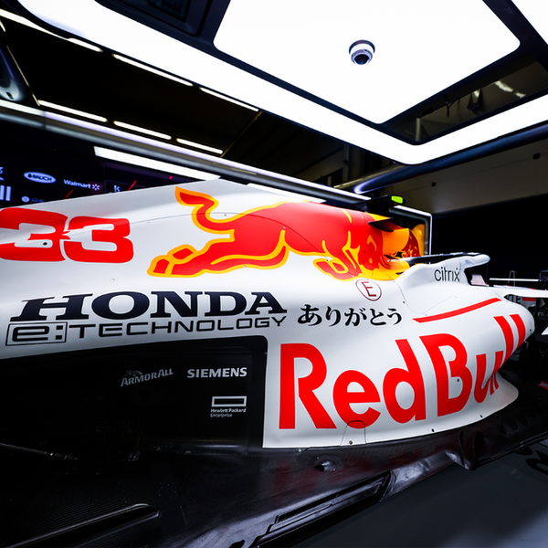レッドブル・ホンダRB16B 日本GPカラーリング:2021年F1トルコGP