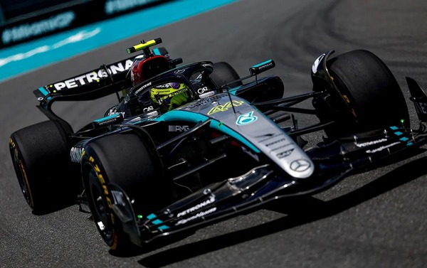 ハミルトン予選7番手「今までと比較にならないほど快適