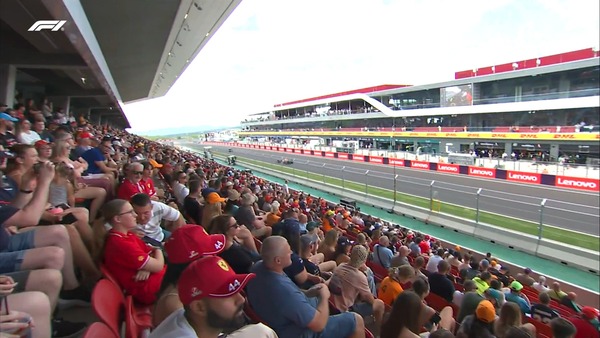 ハンガロリンクの新しいグランドスタンド