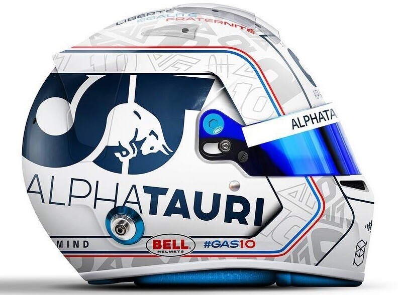 ピエール・ガスリー、フランス仕様のヘルメット : F1通信jp
