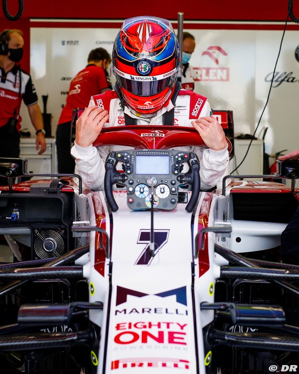 キミ・ライコネン（アルファロメオ）2021年F1ヘルメット