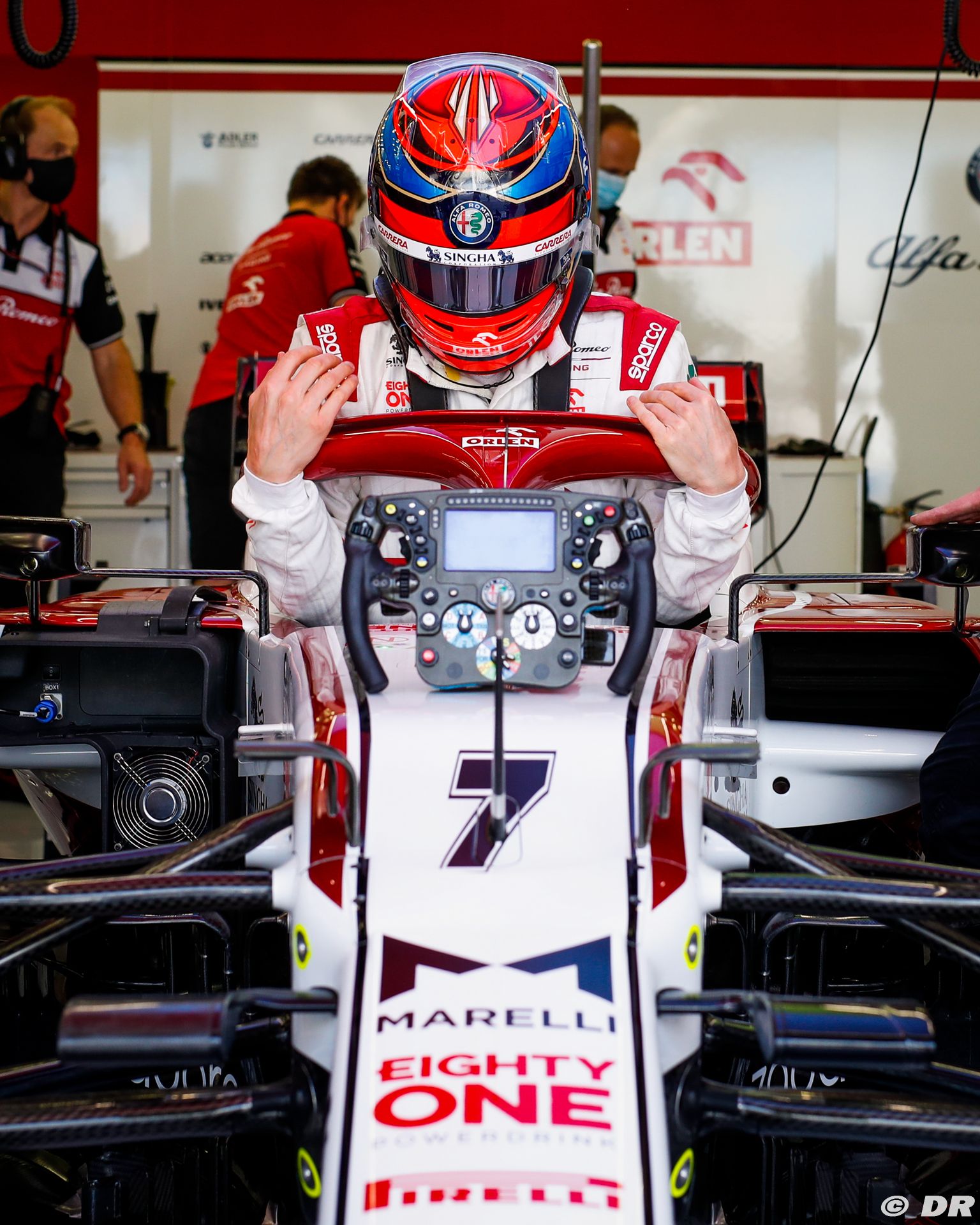 キミ・ライコネン 2021年F1ヘルメット写真 : F1通信jp キミ・ライコネン 2021年F1ヘルメット写真 : F1通信jp