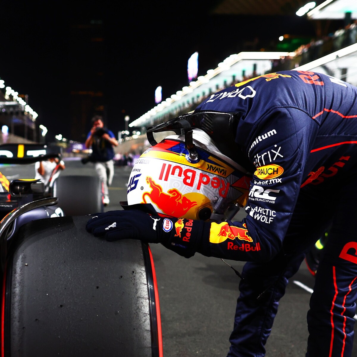 マックス・フェルスタッペン 2023年F1ヘルメット写真 : F1通信jp