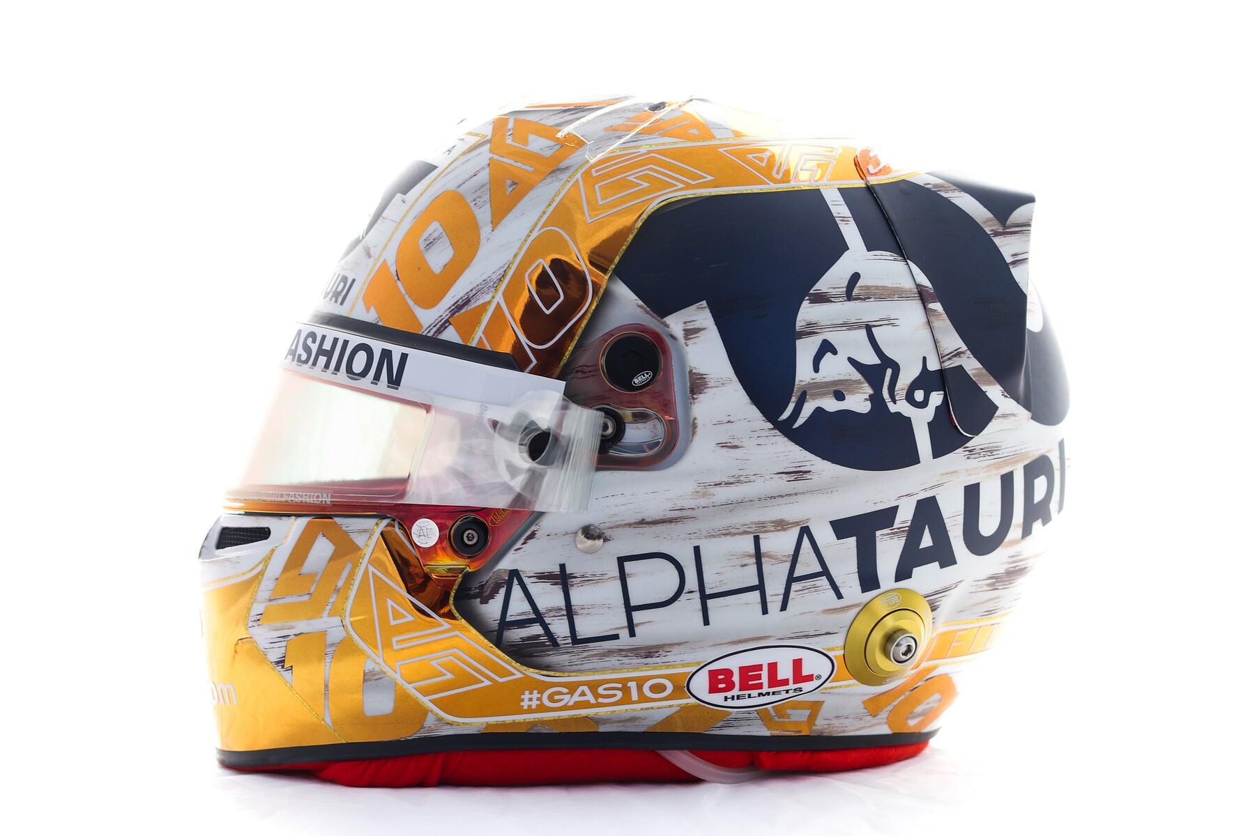 ピエール・ガスリー、アメリカ仕様のヘルメット : F1通信jp