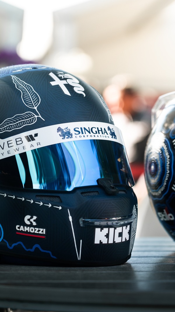 バルテリ・ボッタスのヘルメット：2023年F1オーストラリアGP仕様（Stilo（スティーロ）製ヘルメット）