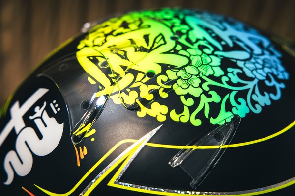 周冠宇のヘルメット：2023年F1オーストラリアGP仕様