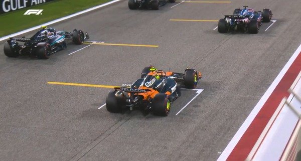 ノリスはグリッド上での位置違反によりペナルティを受ける：2025年F1バーレーンGP