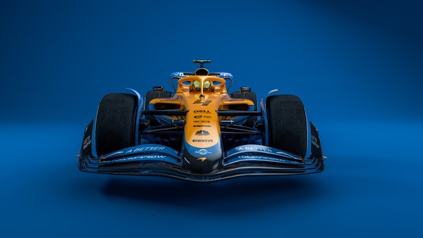 2022年F1マシンに描かれたマクラーレンの2021年カラーリング