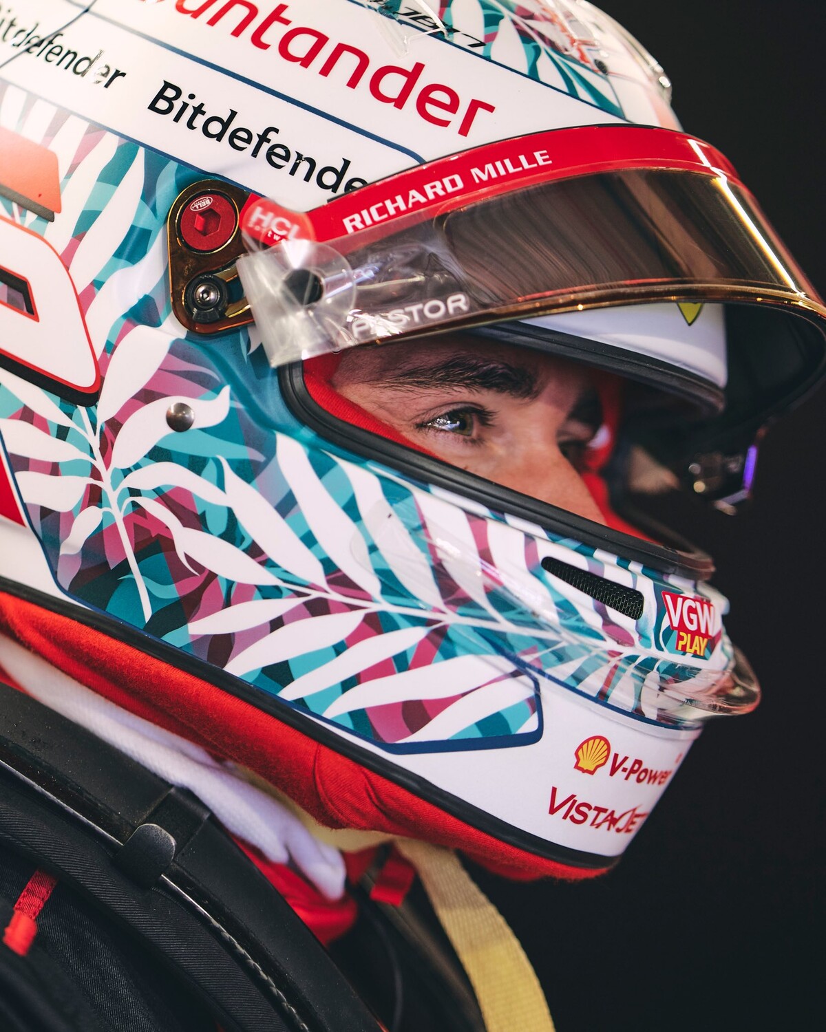 シャルル・ルクレール - マイアミ仕様のヘルメット:2023年F1 シャルル・ルクレール - マイアミ仕様のヘルメット:2023年F1