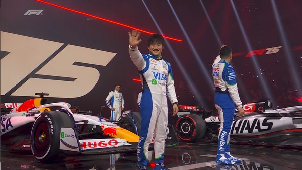 角田裕毅、レーシングブルズの2025年F1マシンカラーリング