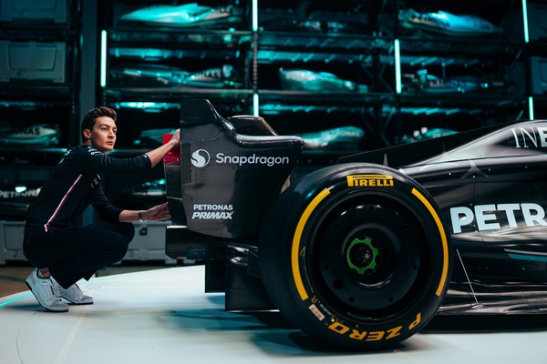 ジョージ・ラッセル、メルセデスW14