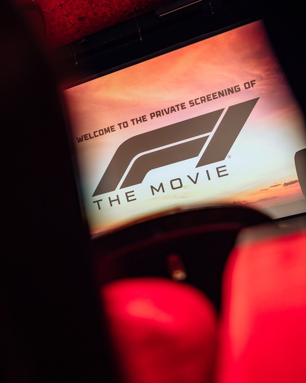 F1ドライバーの席は指定されている：映画「F1／エフワン」モナコ試写会、2025年F1モナコGP