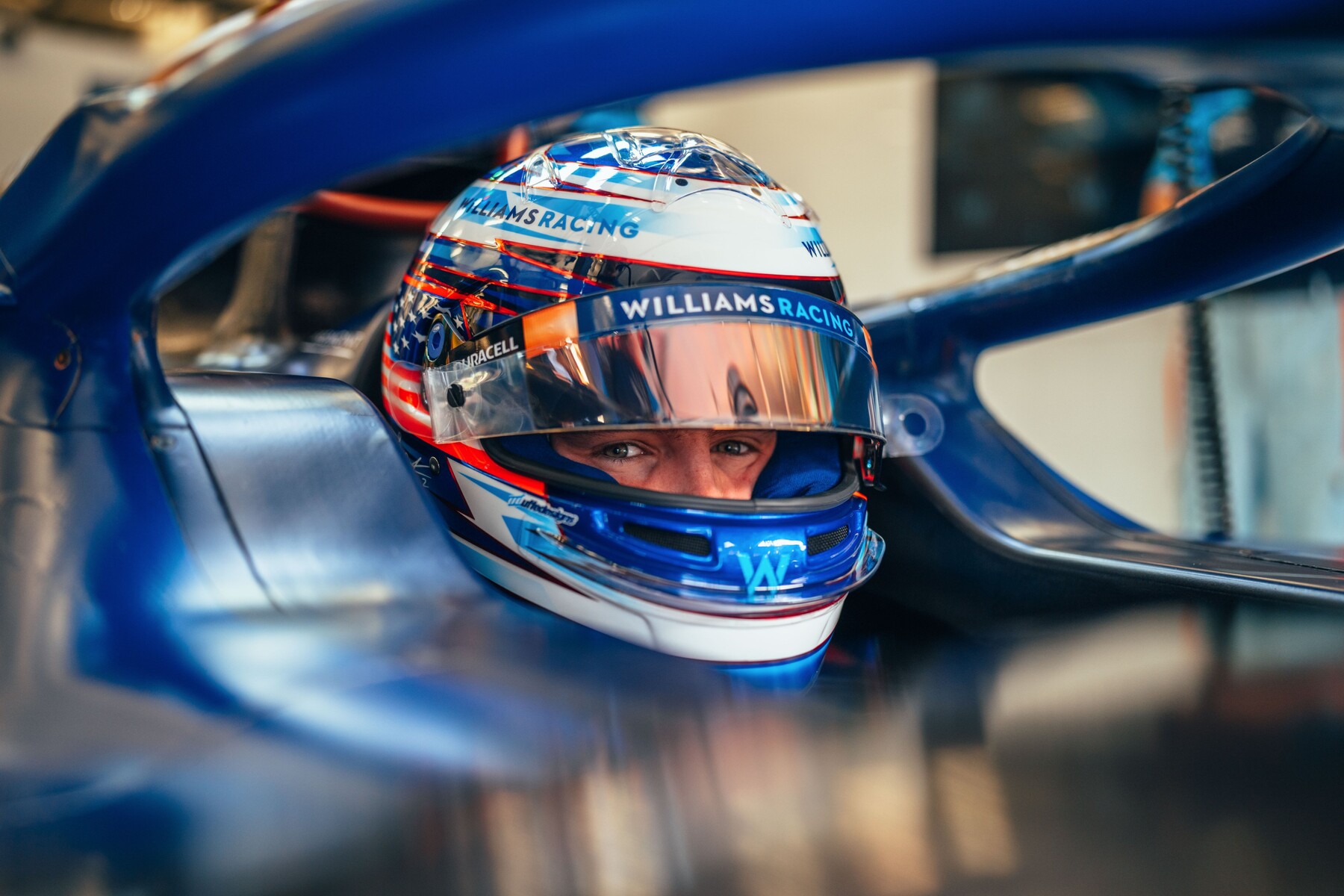 ローガン・サージェント 2023年F1ヘルメット写真 : F1通信jp ローガン・サージェント 2023年F1ヘルメット写真 : F1通信jp