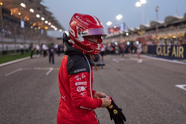 シャルル・ルクレール 2023年F1ヘルメット（BELL製ヘルメット）