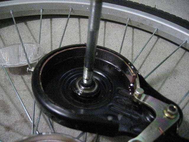 ダイソー 自転車 ブレーキ 後輪