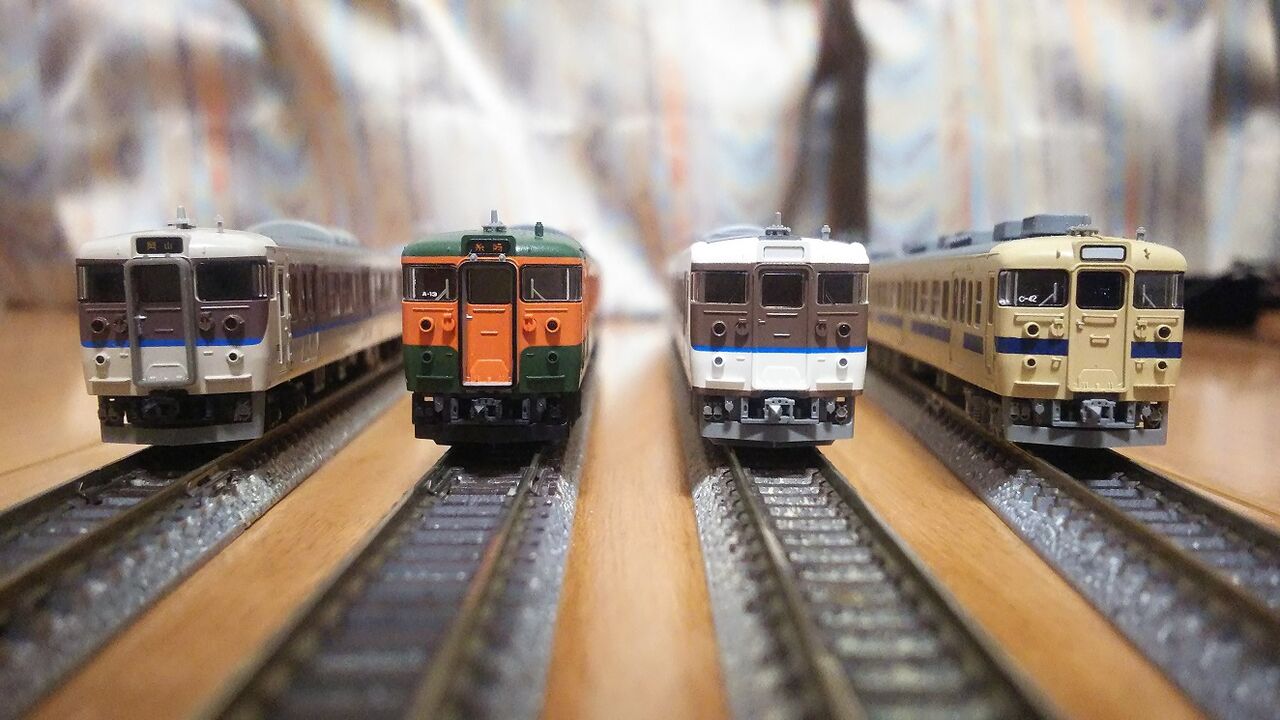 個人的に広島地区の10年代を振り返る 1 車両塗装の単色化 ふじくん鉄道部 広島 個人的に広島地区の10年代を振り返る 1 車両塗装の単色化 ふじくん鉄道部 広島