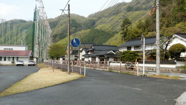 伯備線 井倉 石蟹 の旧線跡を散策 ふじくん鉄道部 広島 伯備線 井倉 石蟹 の旧線跡を散策 ふじくん鉄道部 広島
