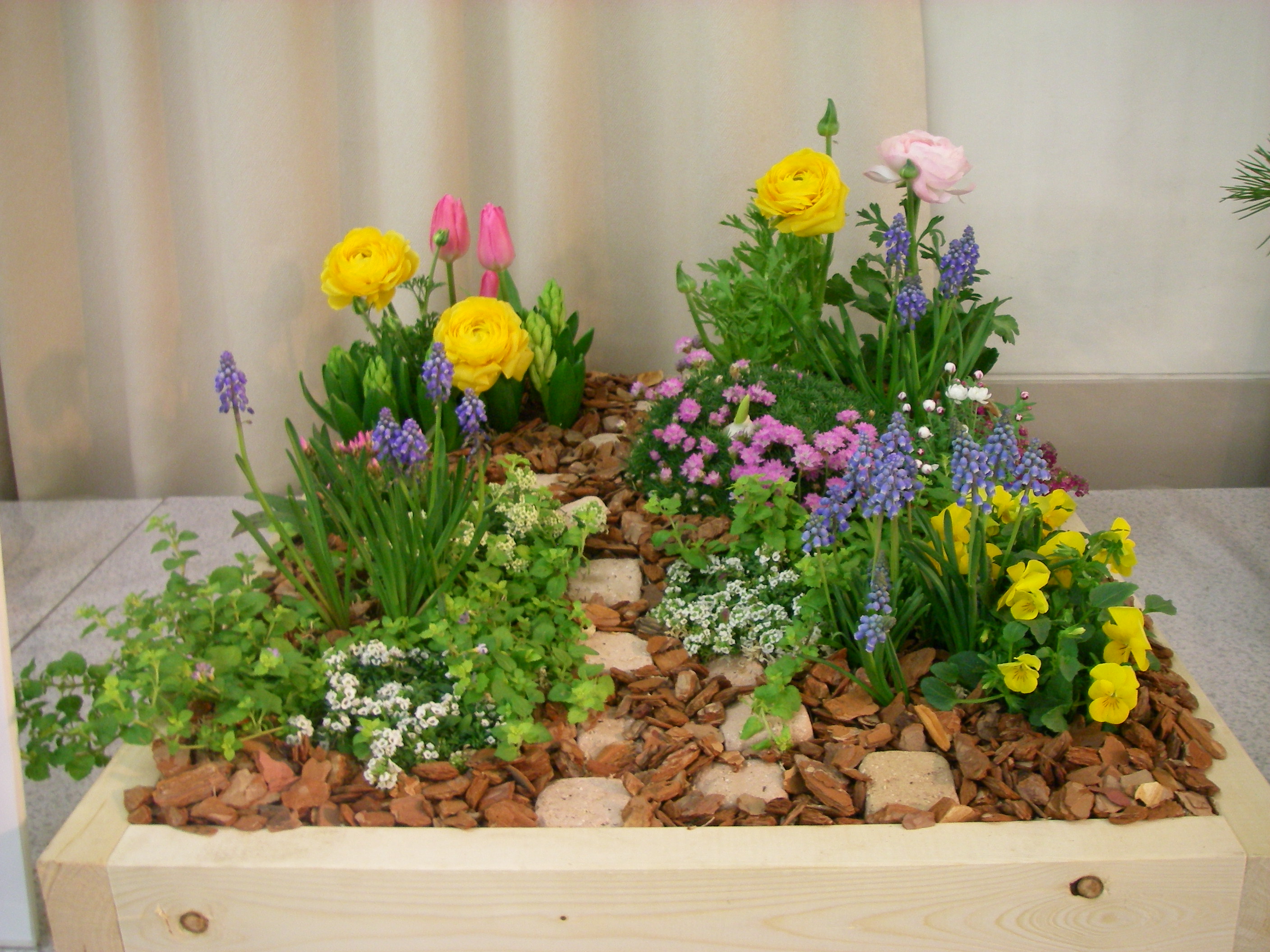 卒業制作展示発表会２ 花の仕事 フリーターフローリストのふらふら 花生活